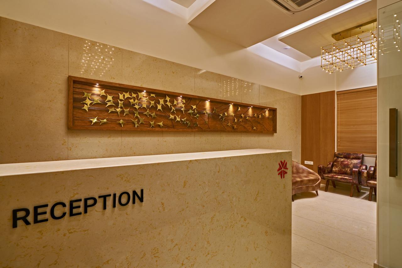 Hotel Atharv Top Rated Business Hotel In Kolhapur Exterior photo