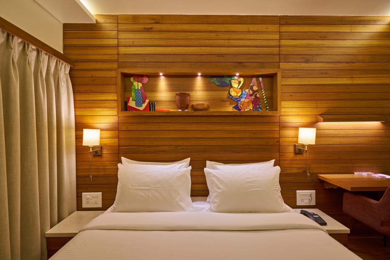 Hotel Atharv Top Rated Business Hotel In Kolhapur Exterior photo