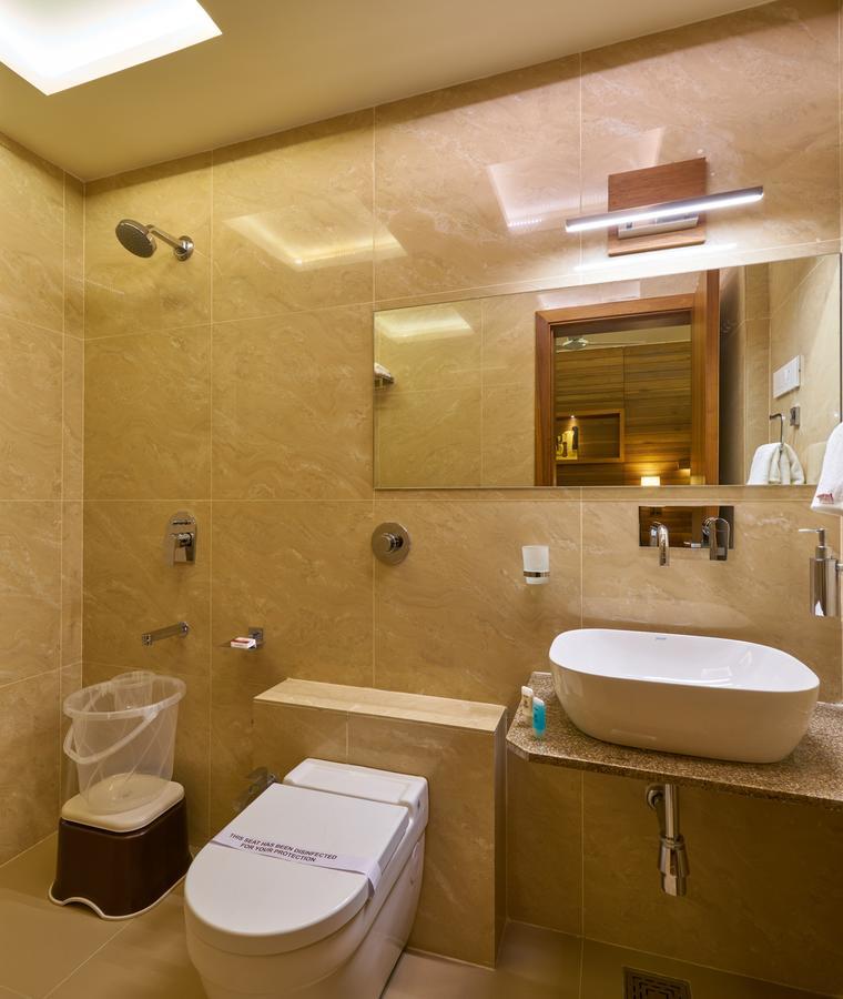 Hotel Atharv Top Rated Business Hotel In Kolhapur Exterior photo